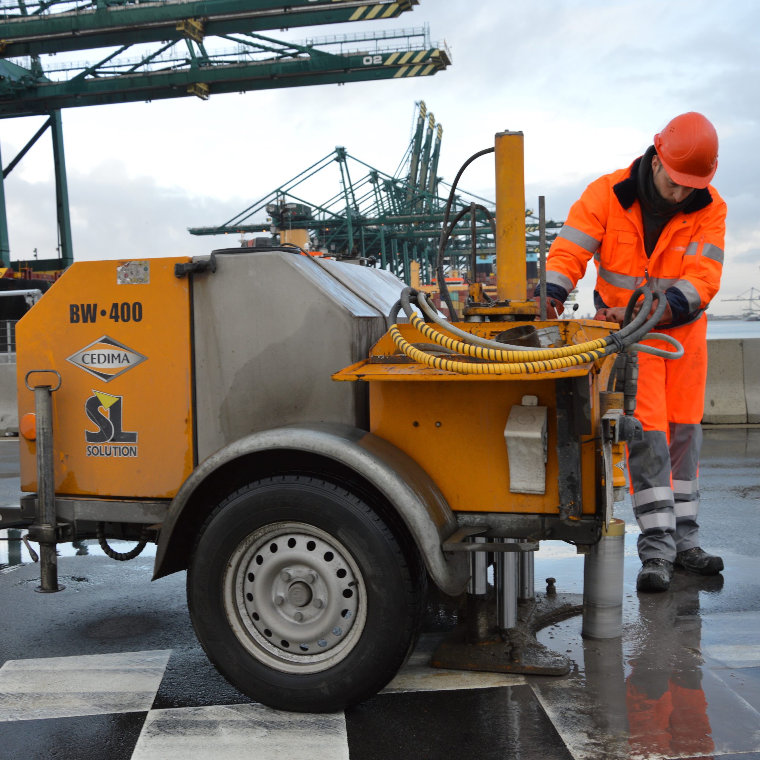 Kernboring op de werf | boren in bestrating | Disoma NV